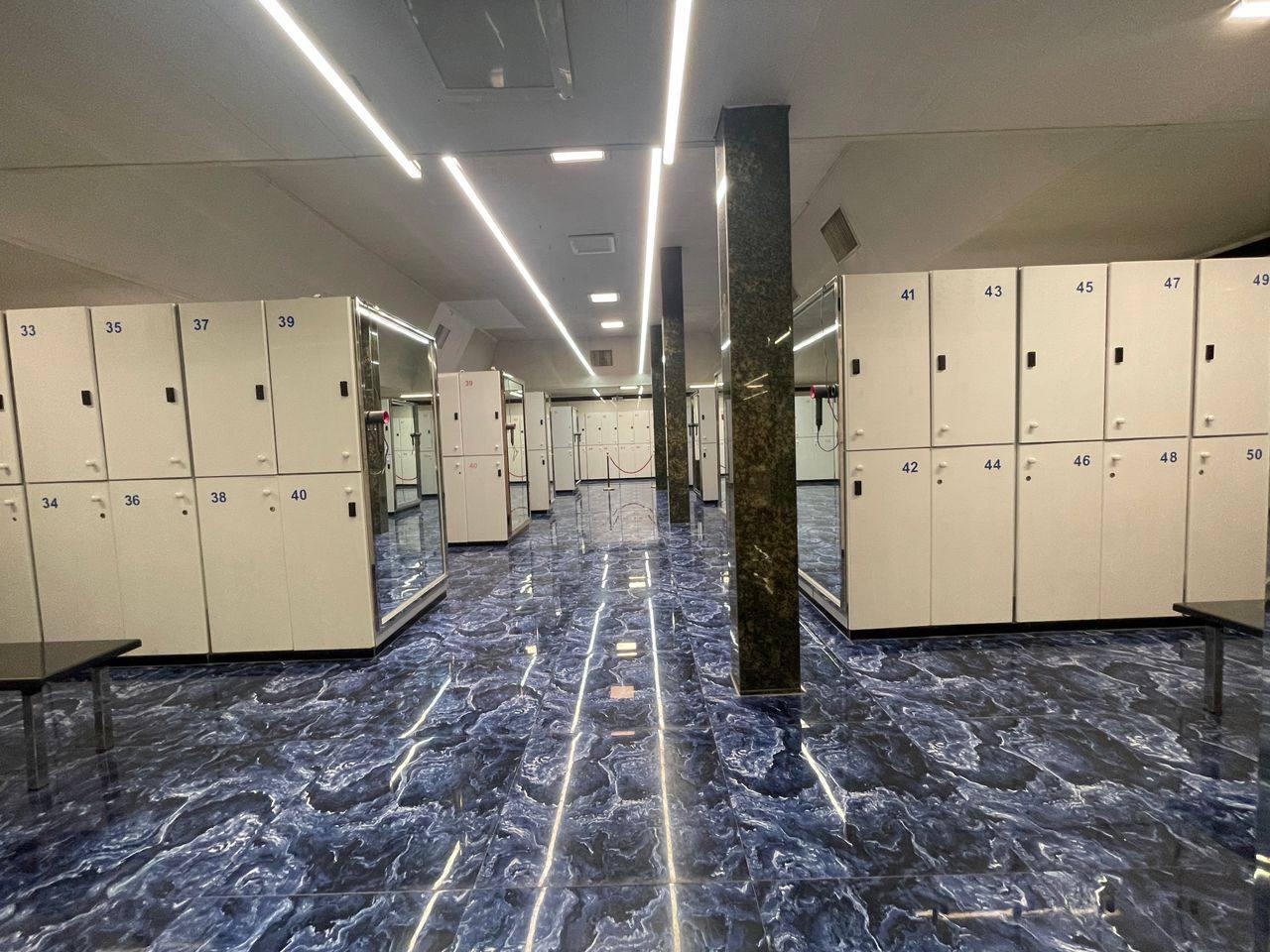 لاکر روم صدف طلایی